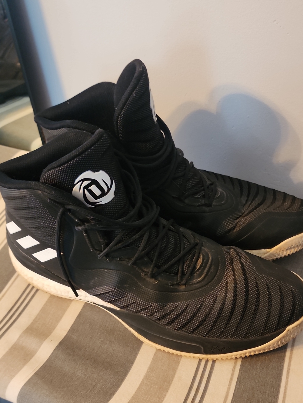 adidas D.O.N. Issue 1 High Top Black & White US 16 - Picture 7 of 9